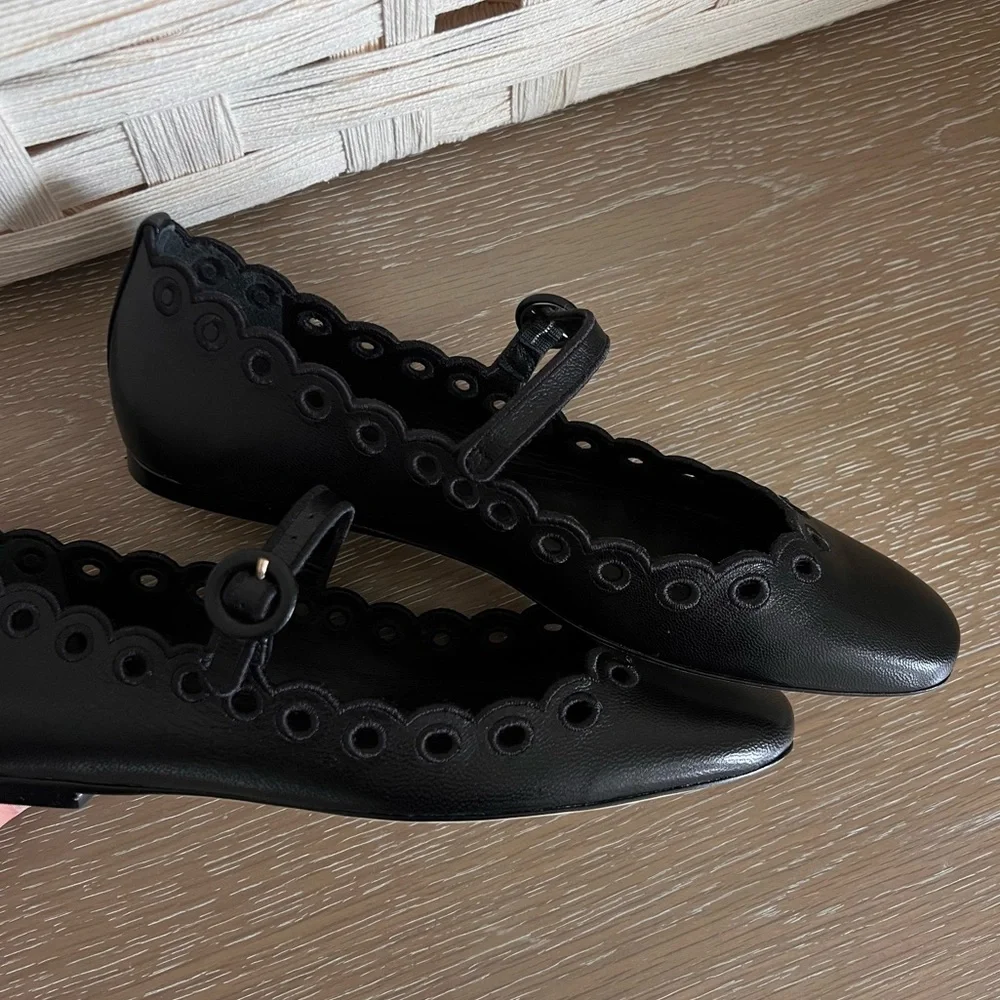 NWOB Larroude Blair Broderie Black Scalloped Mary Jane Ballet Flats - Picture 2 of 4